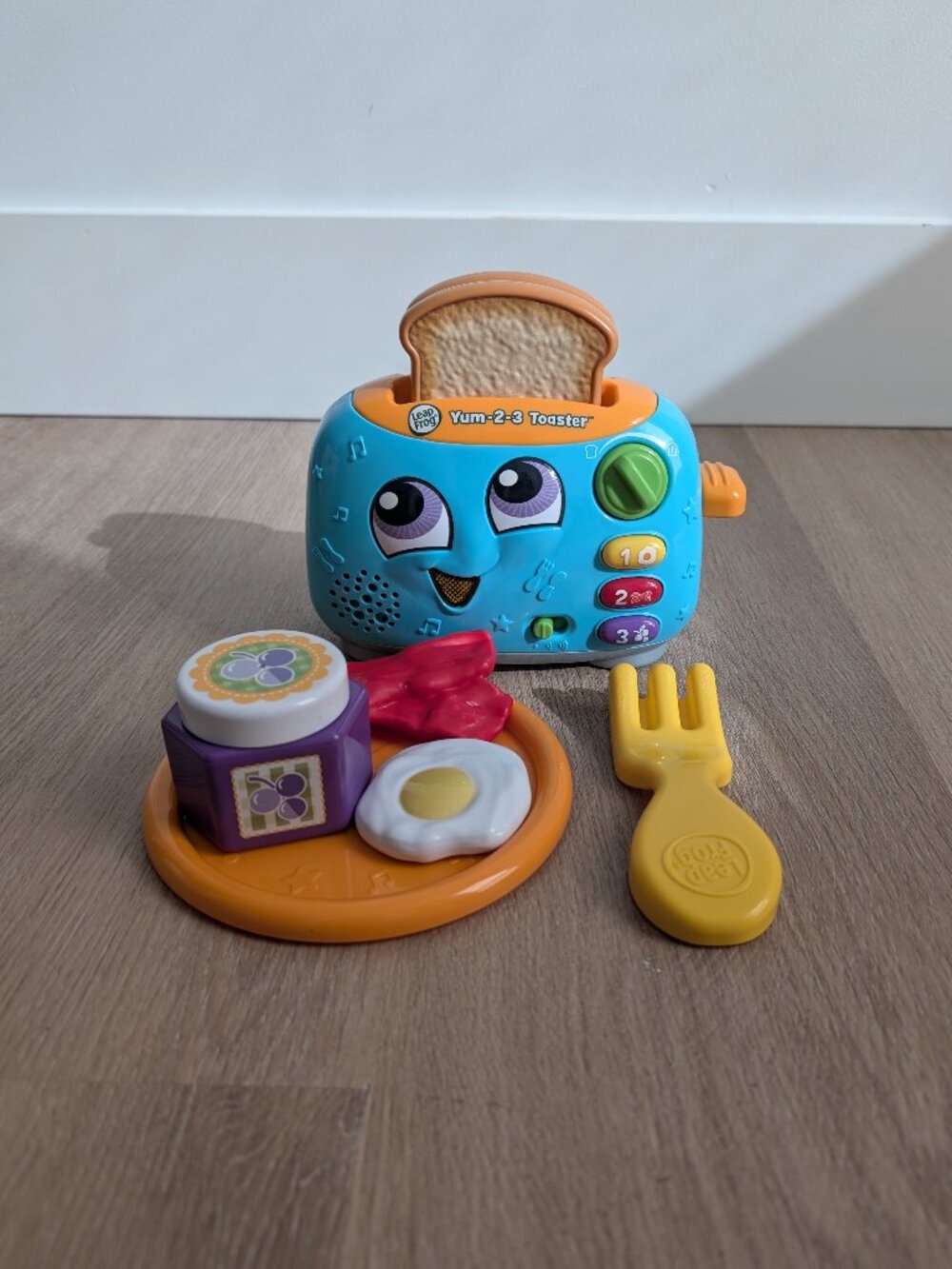 Leapfrog Yum-2-3 Toaster, Teal